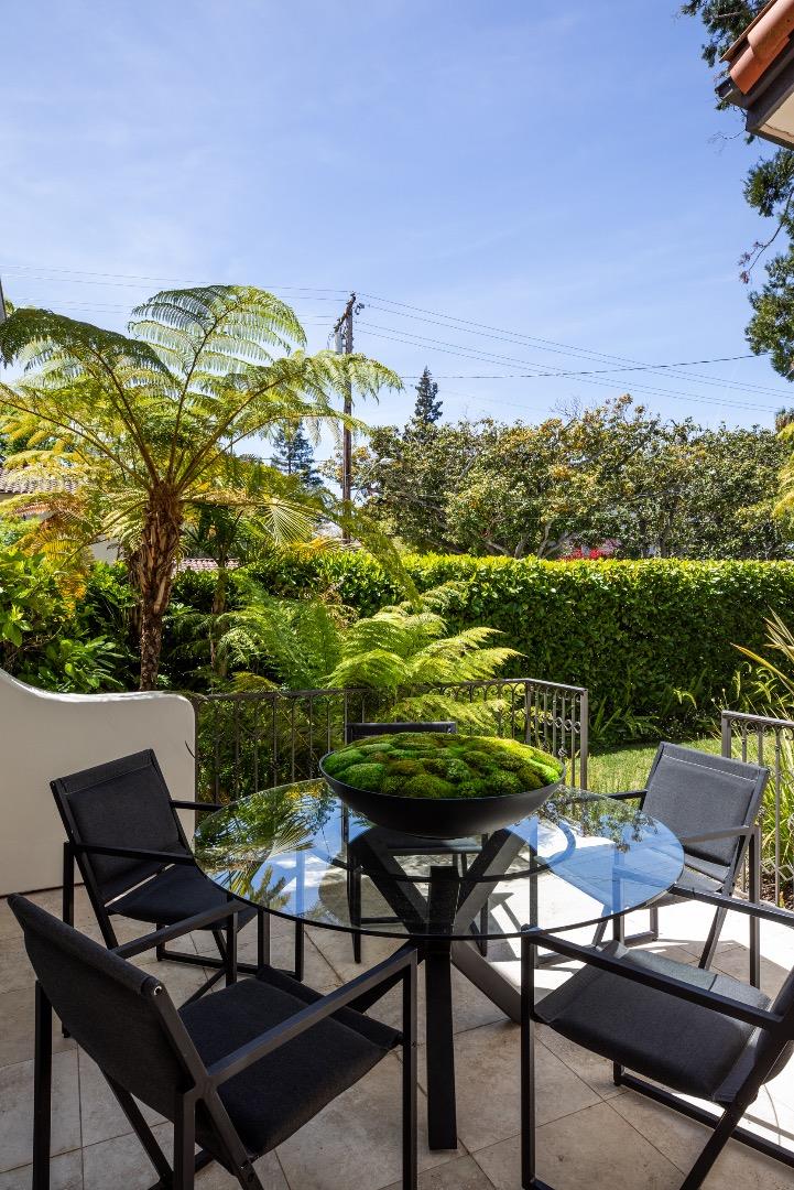 Detail Gallery Image 31 of 37 For 1755 Webster St, Palo Alto,  CA 94301 - 6 Beds | 3/1 Baths