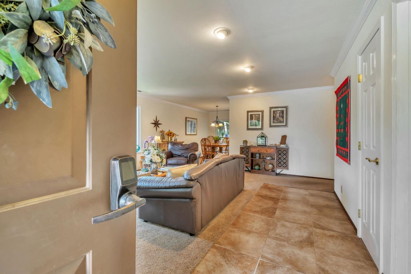 Detail Gallery Image 6 of 39 For 19 Magnolia Ct, Watsonville,  CA 95076 - 3 Beds | 2 Baths