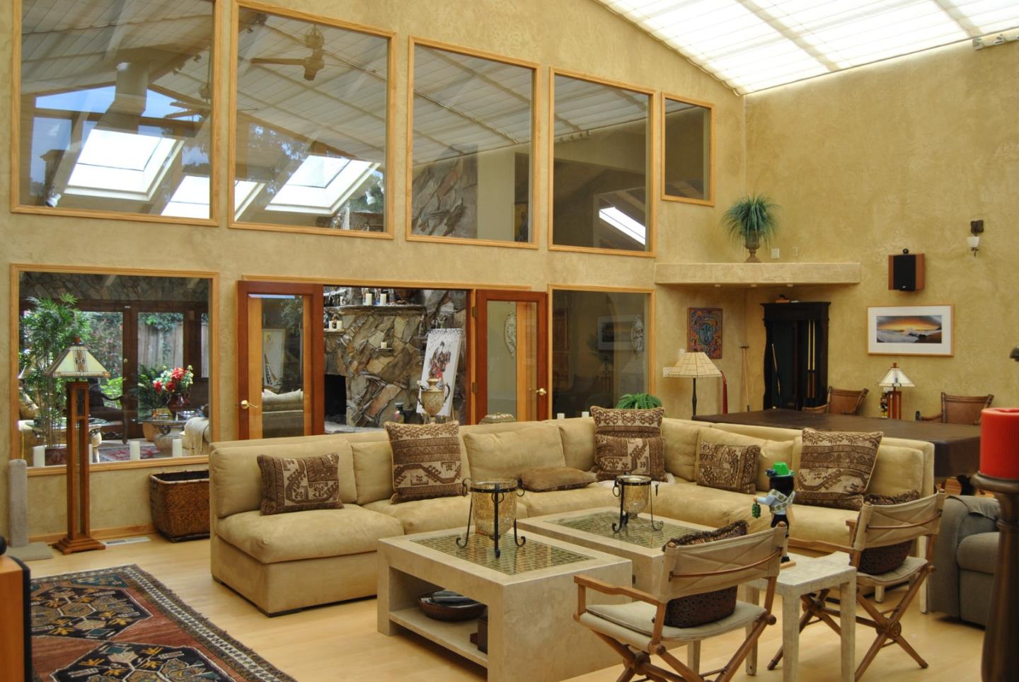 Detail Gallery Image 13 of 38 For 1093 Presidio Rd, Pebble Beach,  CA 93953 - 4 Beds | 3/1 Baths