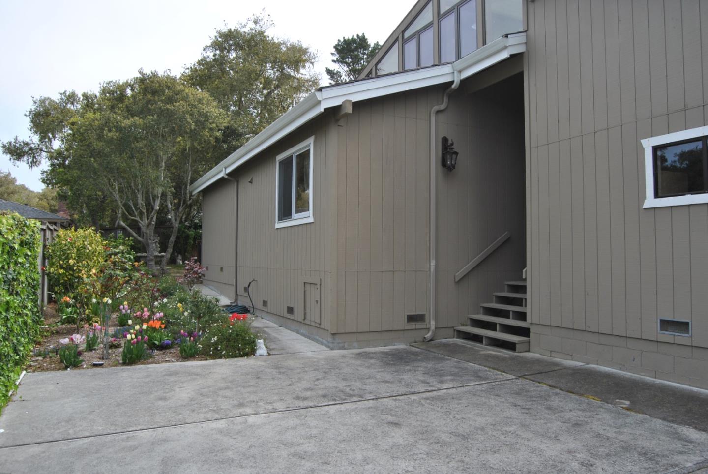 Detail Gallery Image 31 of 38 For 1093 Presidio Rd, Pebble Beach,  CA 93953 - 4 Beds | 3/1 Baths