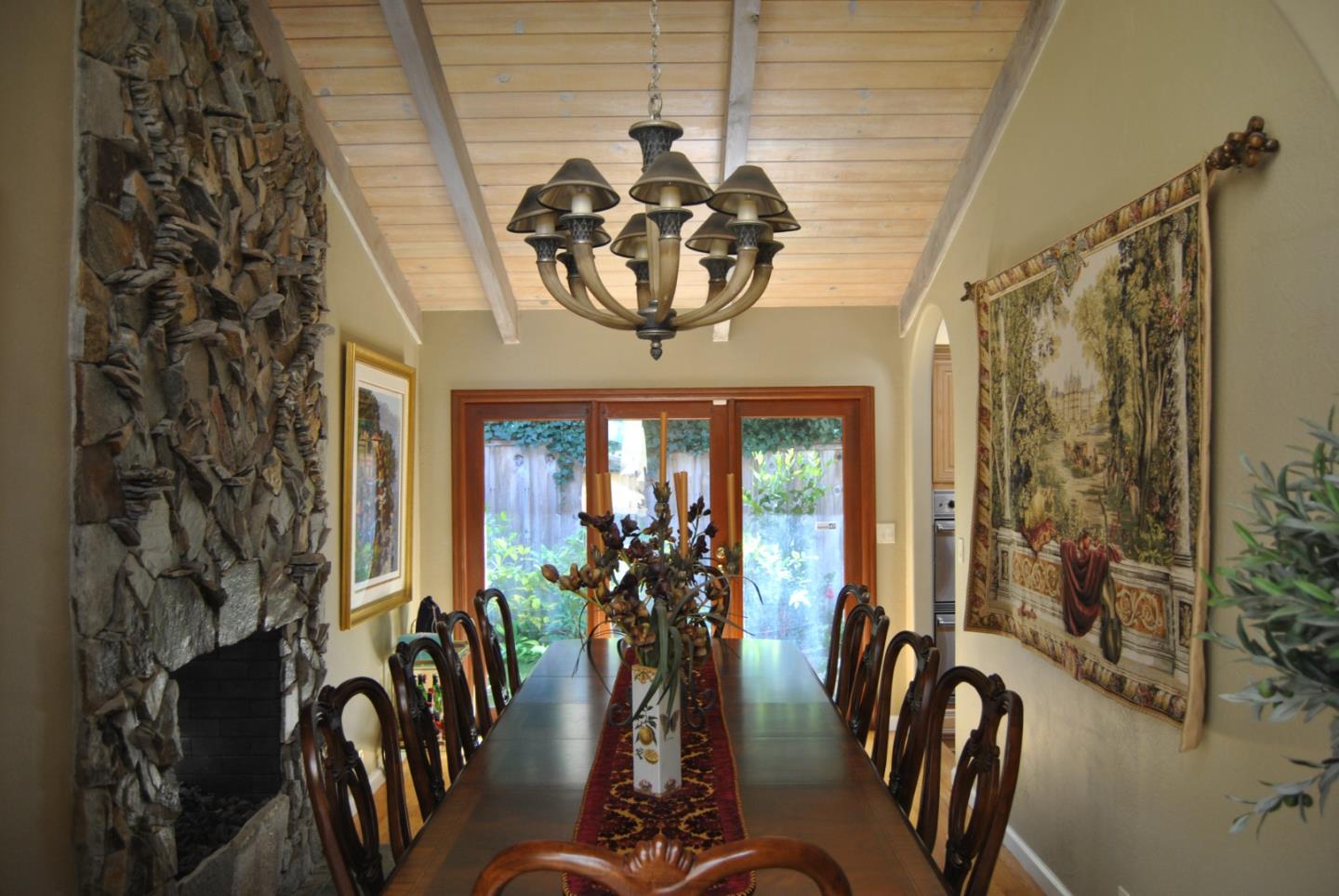 Detail Gallery Image 6 of 38 For 1093 Presidio Rd, Pebble Beach,  CA 93953 - 4 Beds | 3/1 Baths