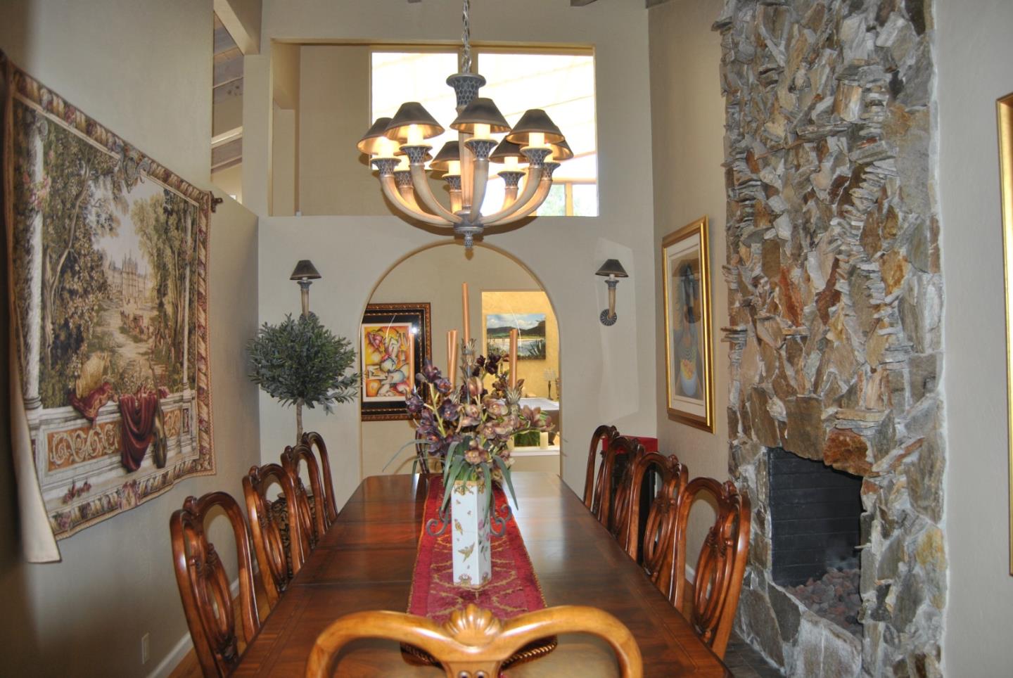 Detail Gallery Image 7 of 38 For 1093 Presidio Rd, Pebble Beach,  CA 93953 - 4 Beds | 3/1 Baths