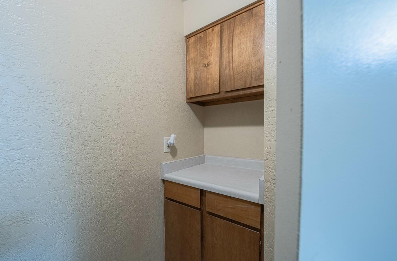 Detail Gallery Image 28 of 30 For 42 W San Joaquin St #8,  Salinas,  CA 93901 - 2 Beds | 1 Baths