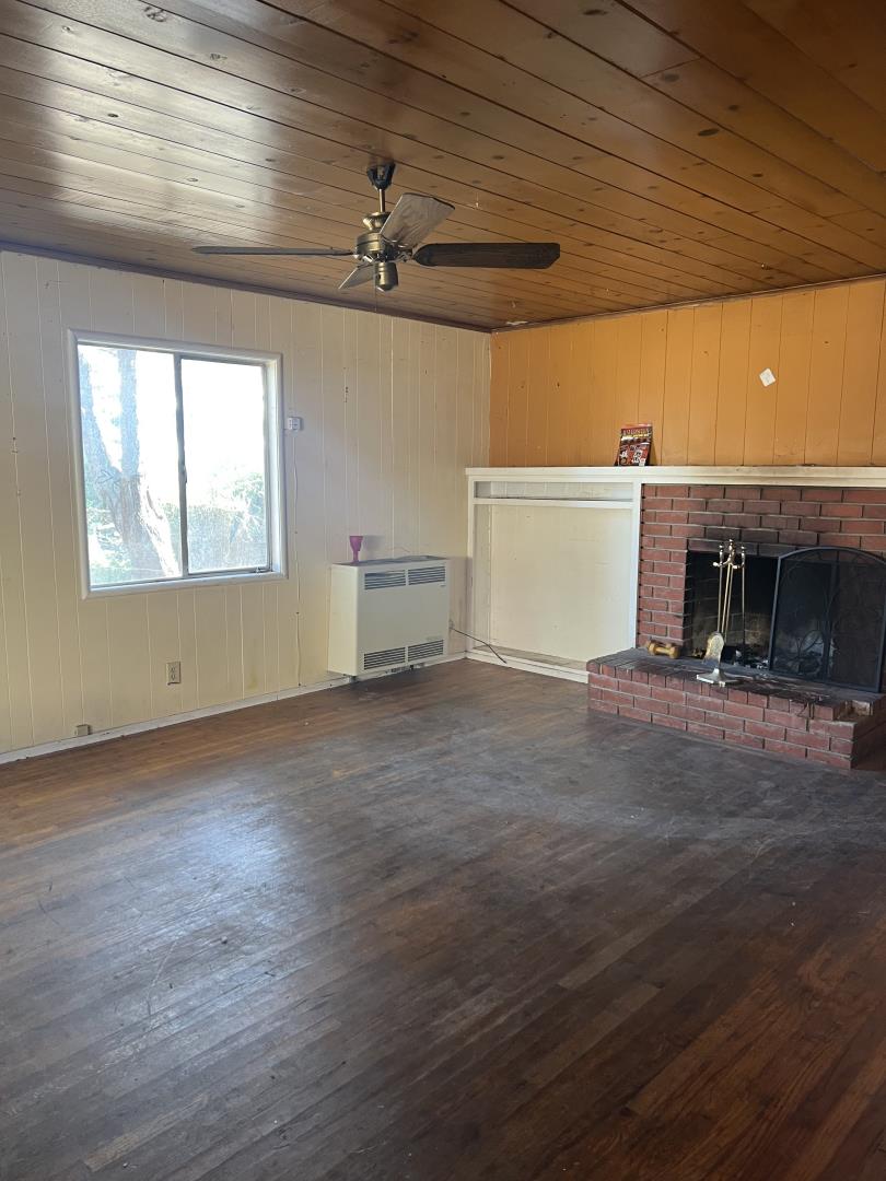 Detail Gallery Image 4 of 29 For 207 Grandview St, Santa Cruz,  CA 95060 - 4 Beds | 2 Baths