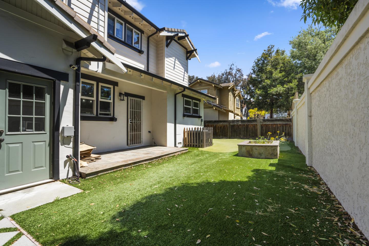 Detail Gallery Image 20 of 21 For 10631 Mine Ct, Cupertino,  CA 95014 - 4 Beds | 3 Baths