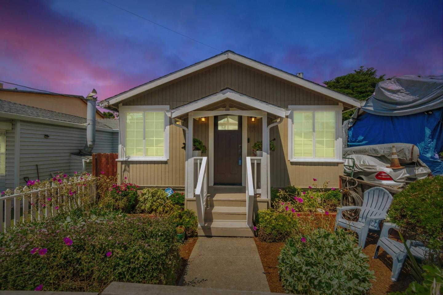 Detail Gallery Image 2 of 32 For 131 Carmel Ave, Pacifica,  CA 94044 - 1 Beds | 1 Baths