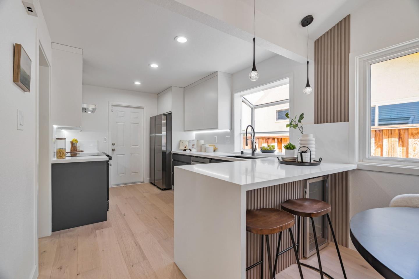 Detail Gallery Image 19 of 46 For 358 El Portal Way, San Jose,  CA 95123 - 3 Beds | 2 Baths