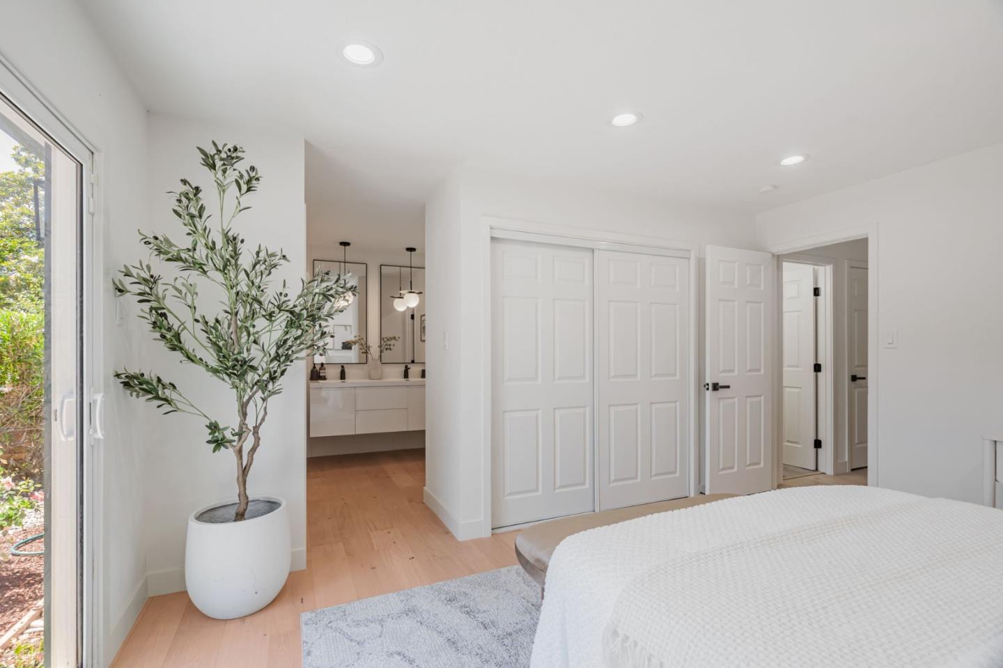 Detail Gallery Image 32 of 46 For 358 El Portal Way, San Jose,  CA 95123 - 3 Beds | 2 Baths