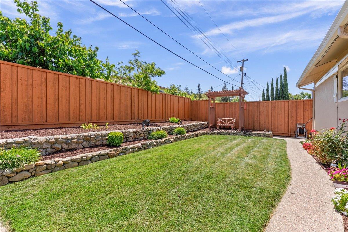 Detail Gallery Image 31 of 34 For 1648 Mount Rainier Ave, Milpitas,  CA 95035 - 4 Beds | 2 Baths