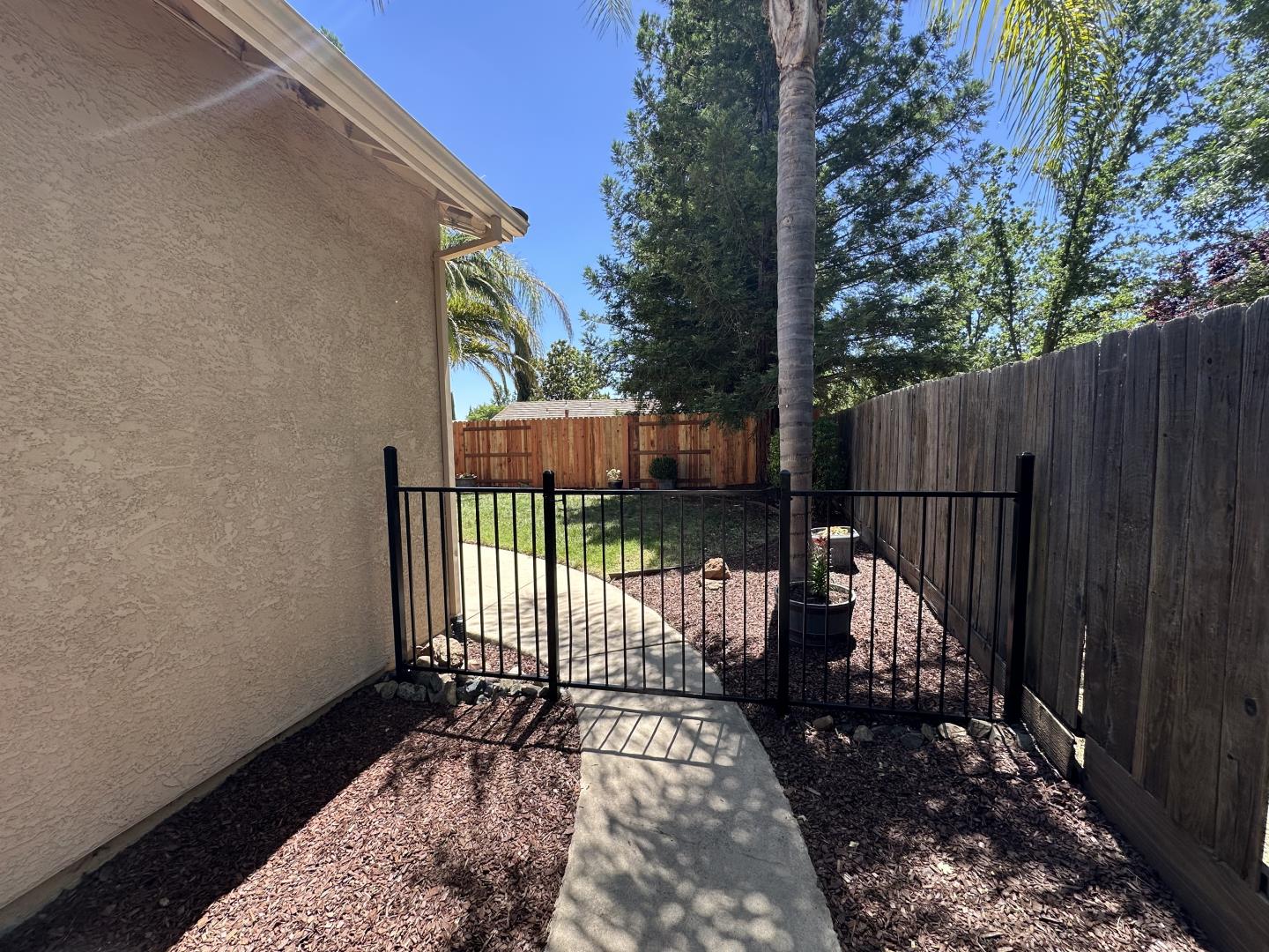 Detail Gallery Image 24 of 27 For 764 Densmore Ct, Folsom,  CA 95630 - 3 Beds | 2 Baths