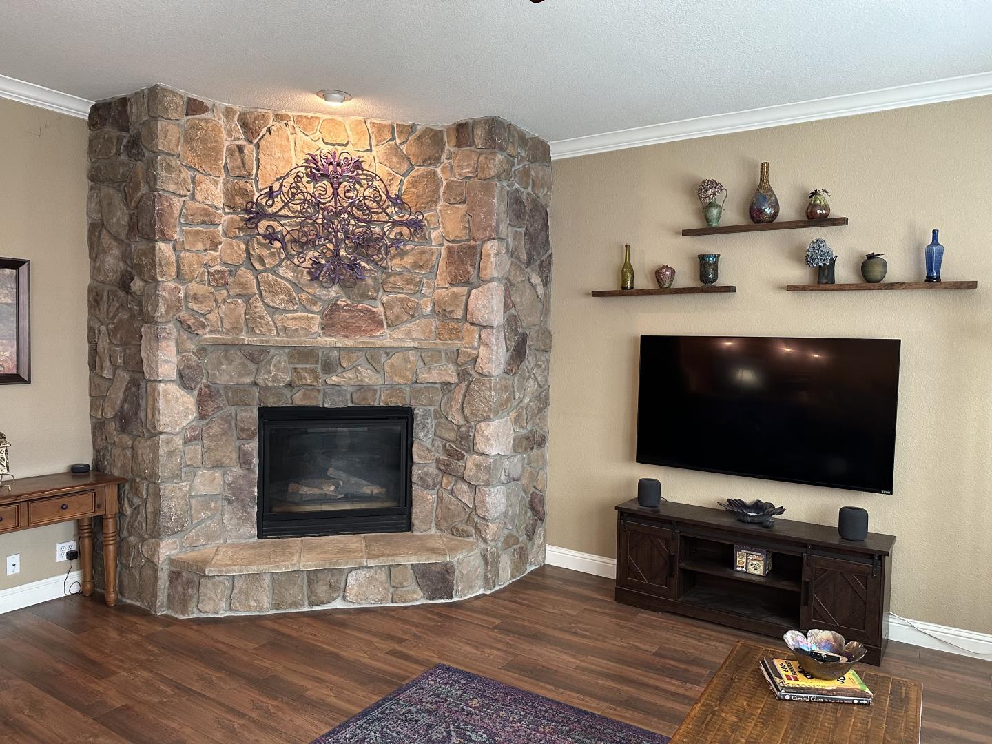 Detail Gallery Image 7 of 27 For 764 Densmore Ct, Folsom,  CA 95630 - 3 Beds | 2 Baths