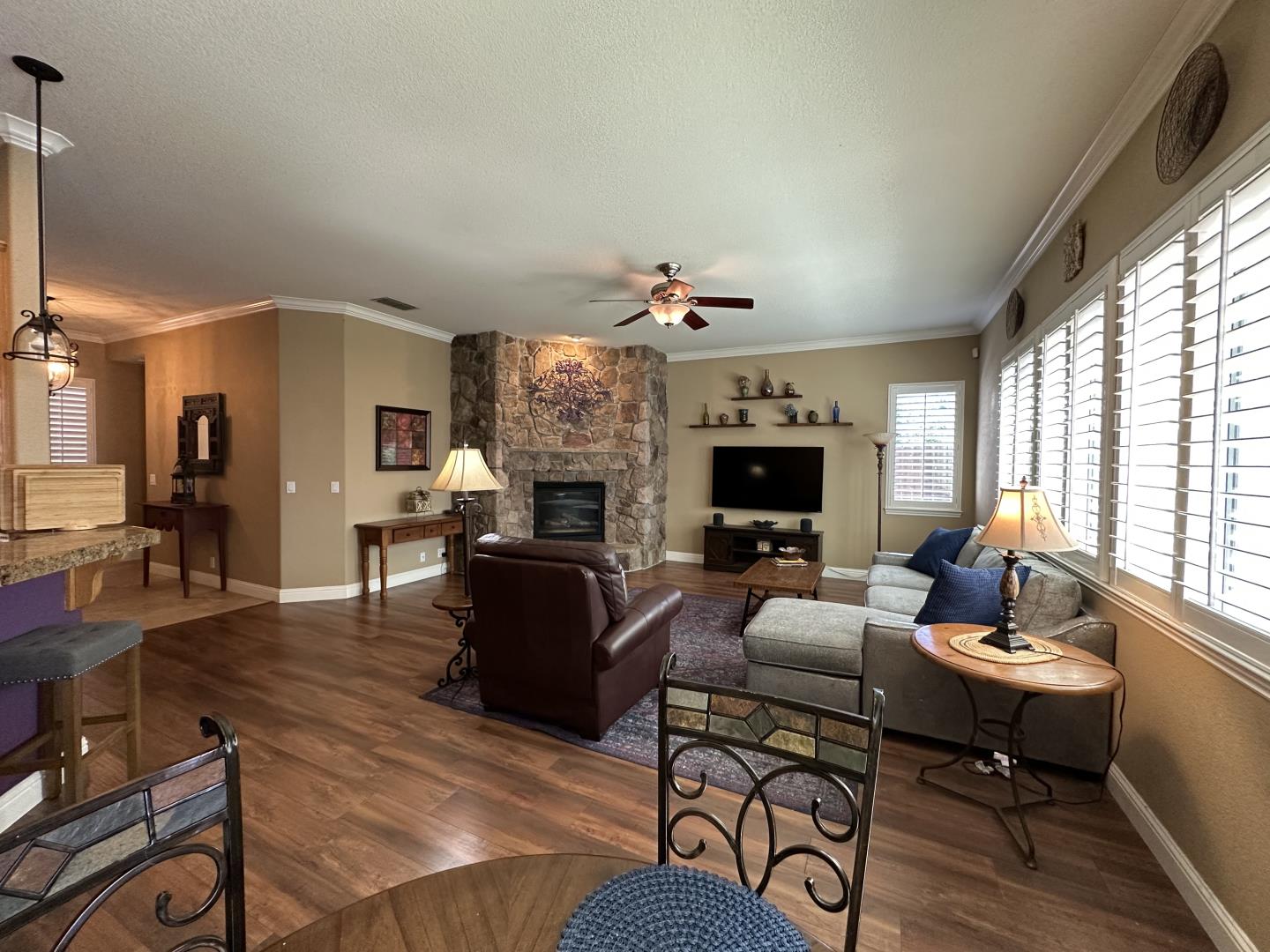Detail Gallery Image 8 of 27 For 764 Densmore Ct, Folsom,  CA 95630 - 3 Beds | 2 Baths