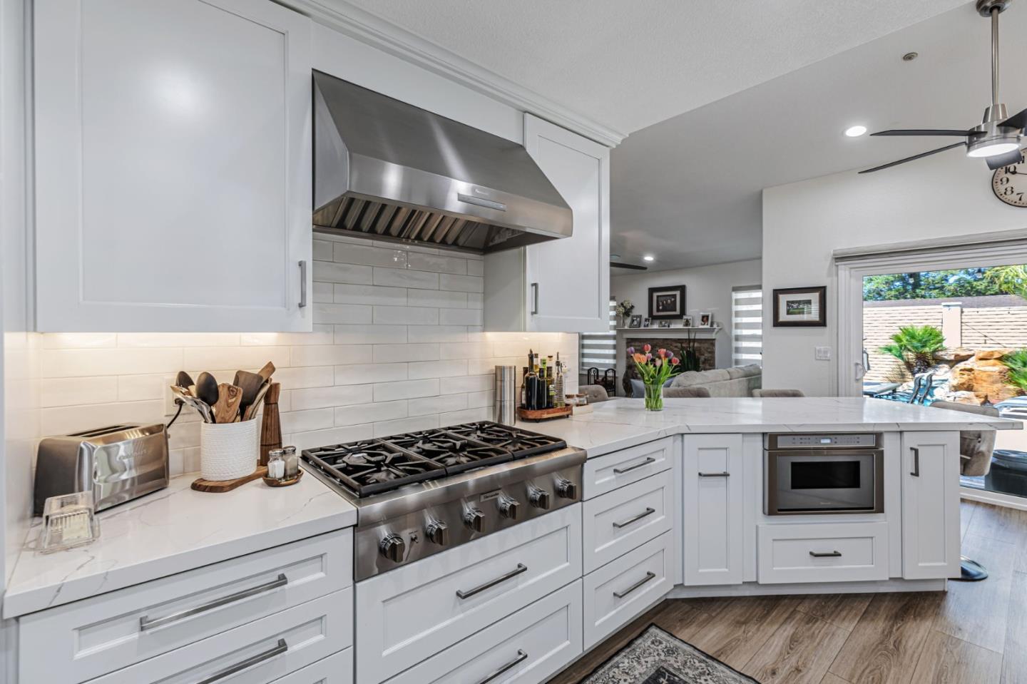 Detail Gallery Image 16 of 56 For 17402 Walnut Grove Dr, Morgan Hill,  CA 95037 - 4 Beds | 2/1 Baths