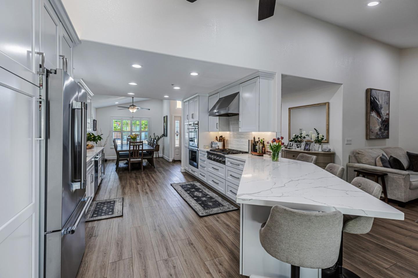 Detail Gallery Image 17 of 56 For 17402 Walnut Grove Dr, Morgan Hill,  CA 95037 - 4 Beds | 2/1 Baths