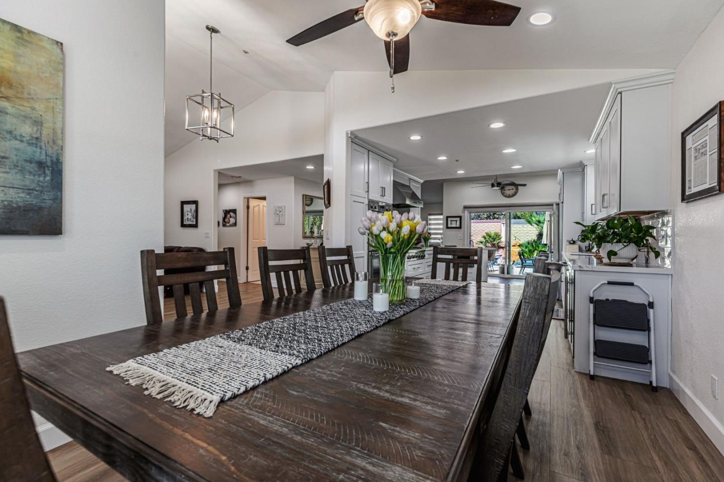 Detail Gallery Image 21 of 56 For 17402 Walnut Grove Dr, Morgan Hill,  CA 95037 - 4 Beds | 2/1 Baths