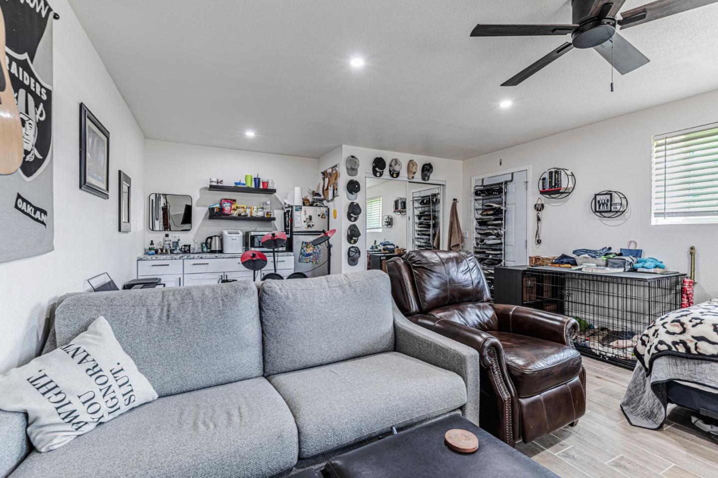 Detail Gallery Image 48 of 56 For 17402 Walnut Grove Dr, Morgan Hill,  CA 95037 - 4 Beds | 2/1 Baths
