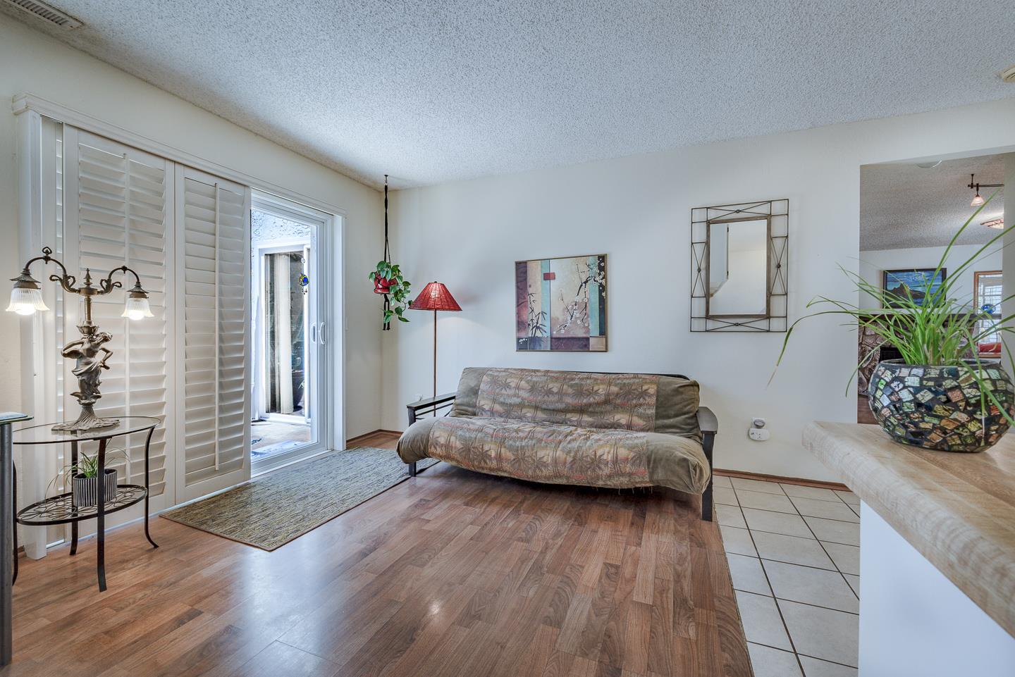 Detail Gallery Image 16 of 48 For 115 Crespi Ct, Santa Cruz,  CA 95060 - 2 Beds | 1/1 Baths