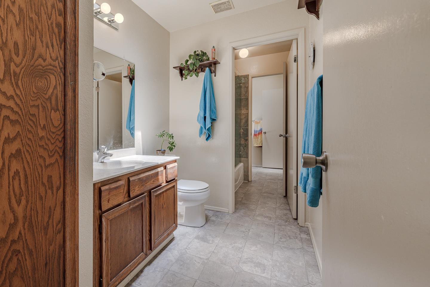 Detail Gallery Image 27 of 48 For 115 Crespi Ct, Santa Cruz,  CA 95060 - 2 Beds | 1/1 Baths