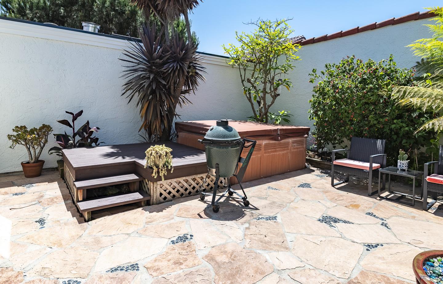 Detail Gallery Image 31 of 48 For 115 Crespi Ct, Santa Cruz,  CA 95060 - 2 Beds | 1/1 Baths