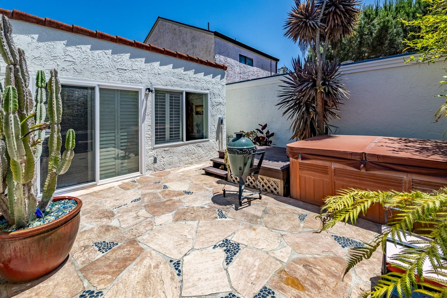 Detail Gallery Image 35 of 48 For 115 Crespi Ct, Santa Cruz,  CA 95060 - 2 Beds | 1/1 Baths