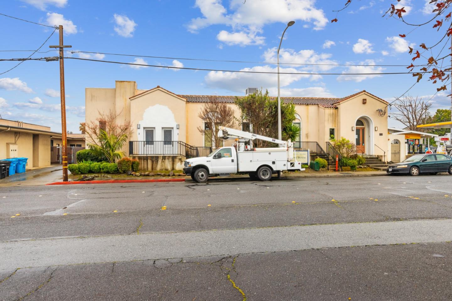 Detail Gallery Image 9 of 9 For 420 Peninsula Ave #3,  San Mateo,  CA 94401 - – Beds | – Baths