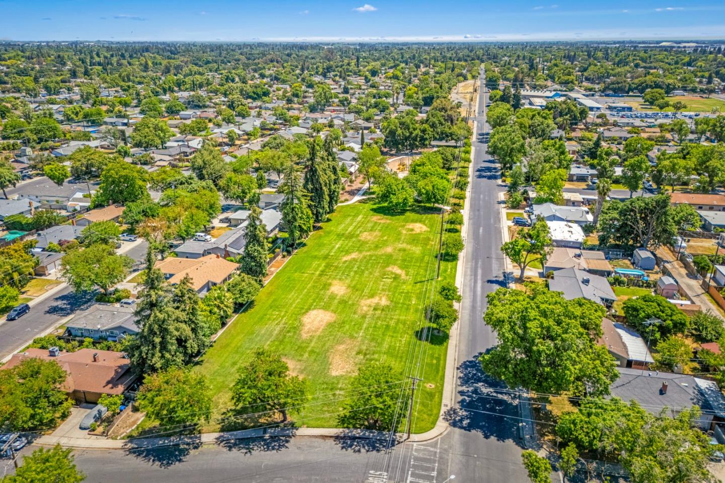 Detail Gallery Image 110 of 137 For 312 Oakshire Ave, Modesto,  CA 95354 - 3 Beds | 1 Baths