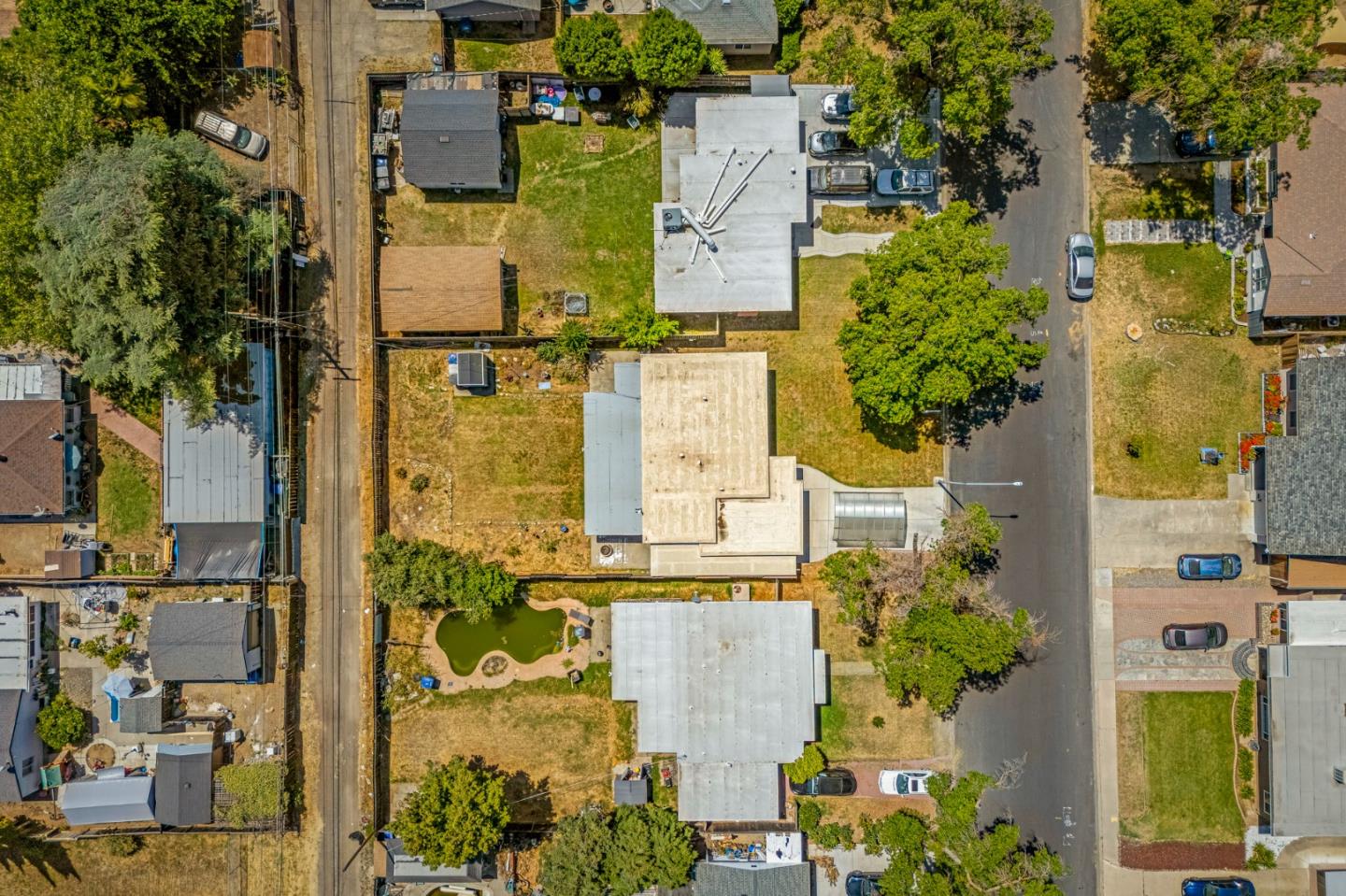 Detail Gallery Image 118 of 137 For 312 Oakshire Ave, Modesto,  CA 95354 - 3 Beds | 1 Baths