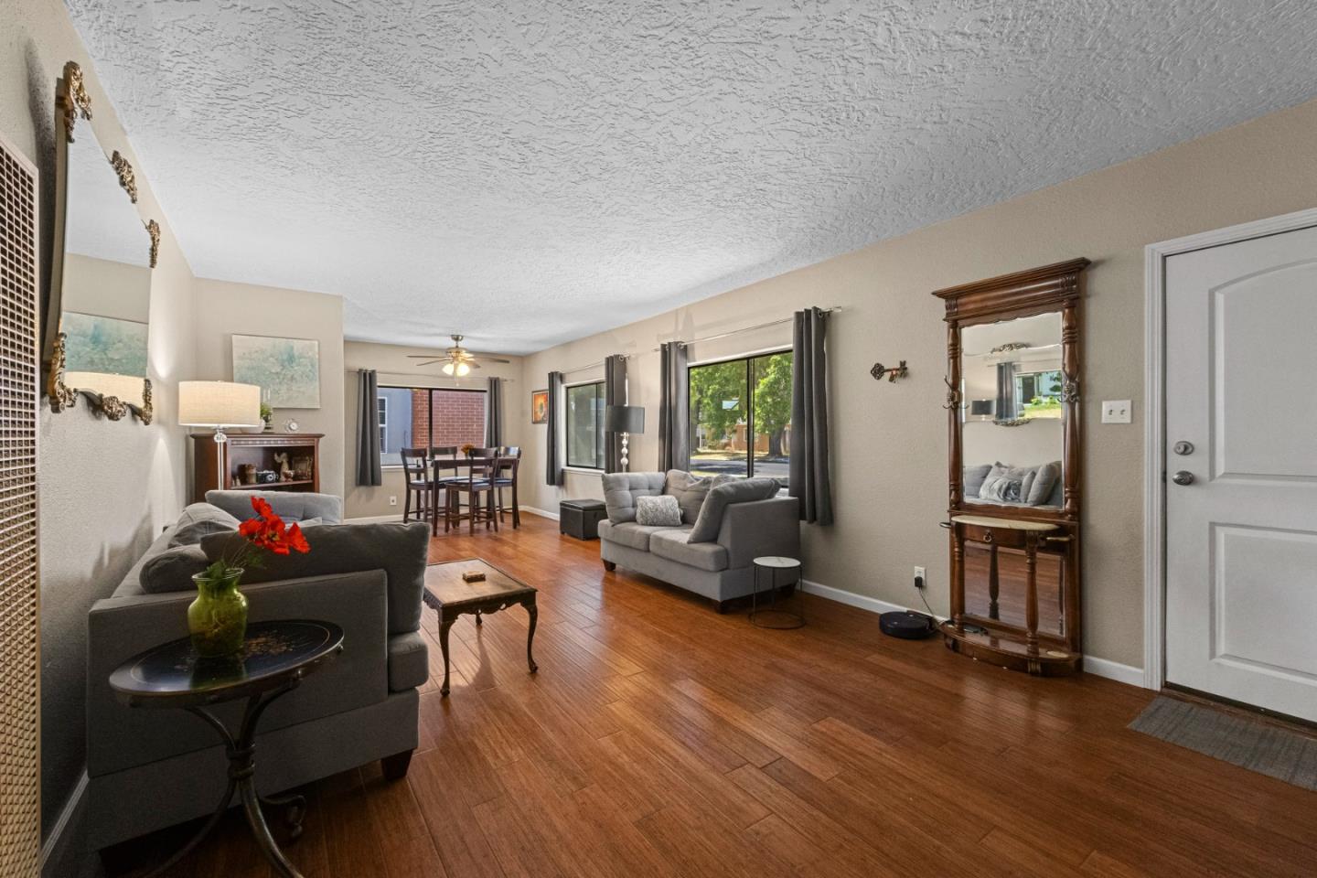 Detail Gallery Image 13 of 137 For 312 Oakshire Ave, Modesto,  CA 95354 - 3 Beds | 1 Baths