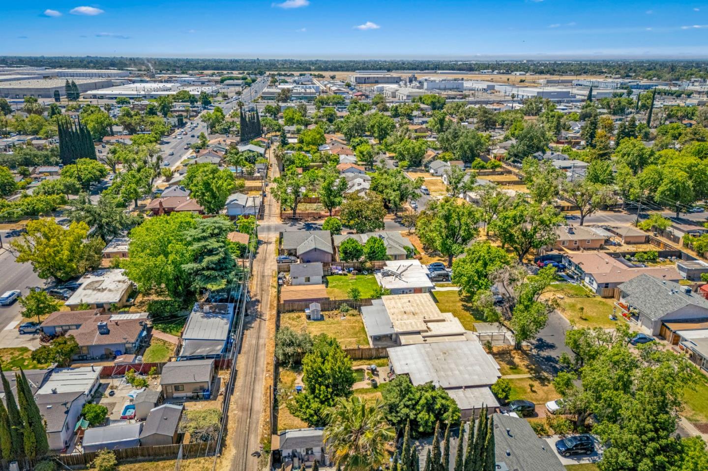 Detail Gallery Image 131 of 137 For 312 Oakshire Ave, Modesto,  CA 95354 - 3 Beds | 1 Baths