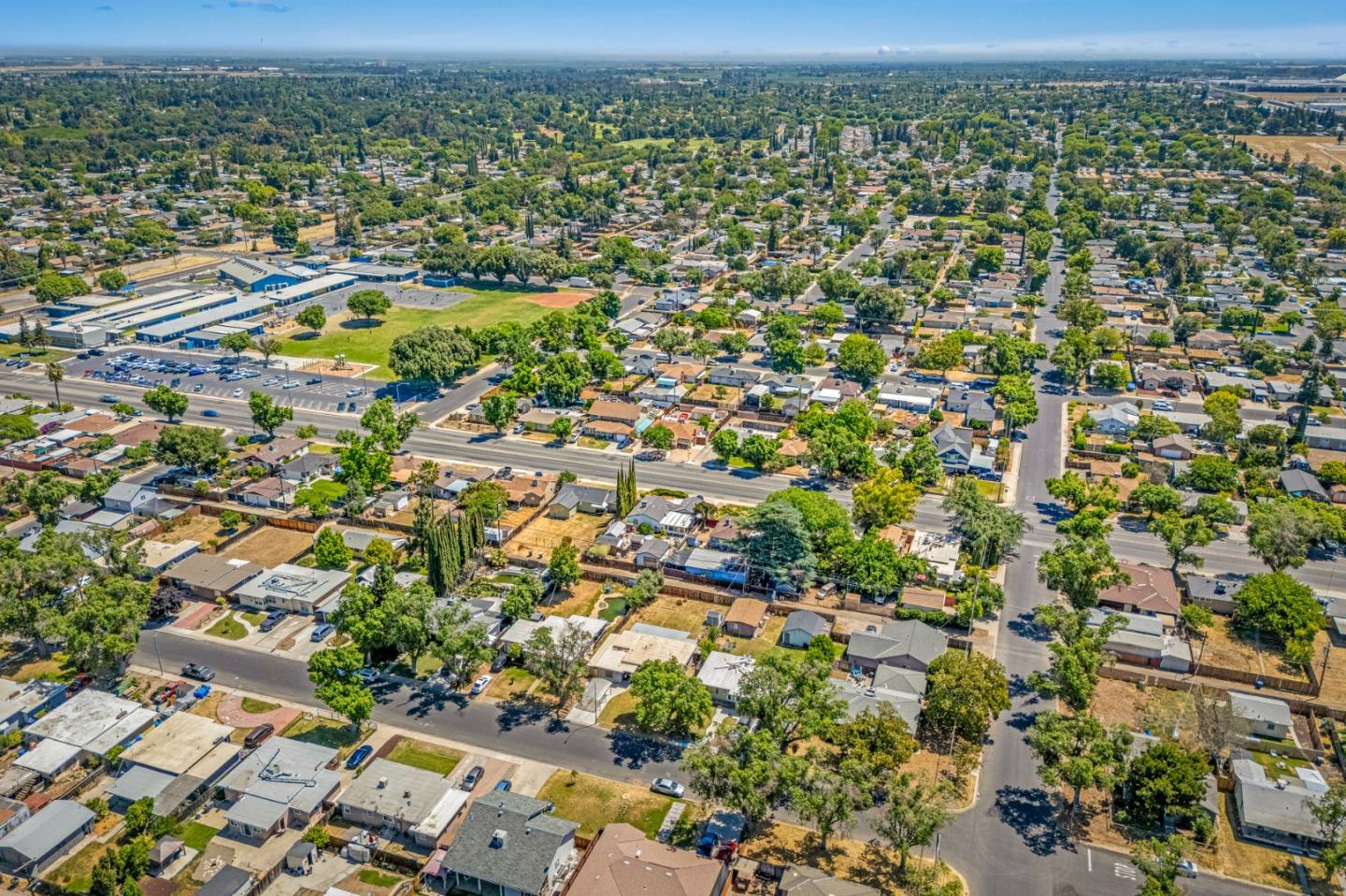 Detail Gallery Image 71 of 137 For 312 Oakshire Ave, Modesto,  CA 95354 - 3 Beds | 1 Baths