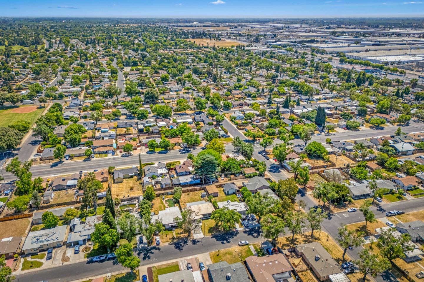Detail Gallery Image 72 of 137 For 312 Oakshire Ave, Modesto,  CA 95354 - 3 Beds | 1 Baths