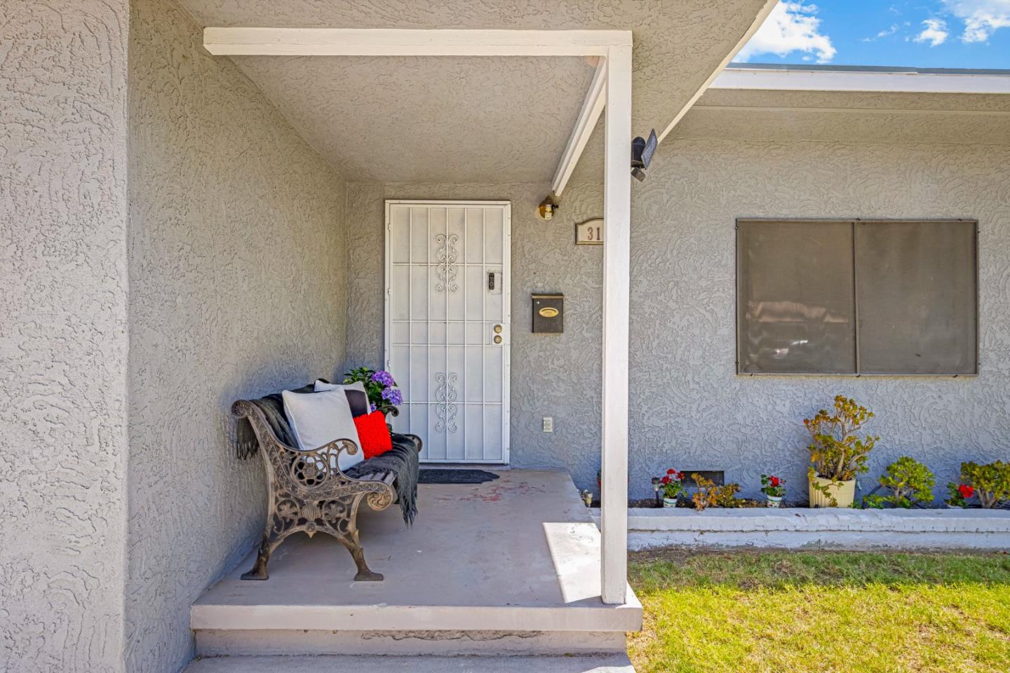 Detail Gallery Image 8 of 137 For 312 Oakshire Ave, Modesto,  CA 95354 - 3 Beds | 1 Baths