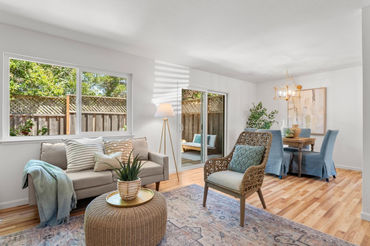 Detail Gallery Image 18 of 35 For 1149 30th Ave, Santa Cruz,  CA 95062 - 2 Beds | 2 Baths