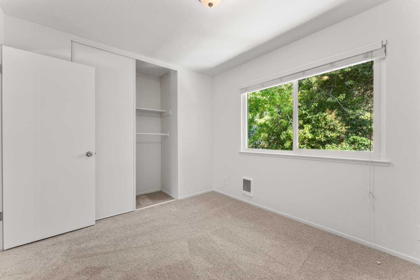 Detail Gallery Image 28 of 35 For 1149 30th Ave, Santa Cruz,  CA 95062 - 2 Beds | 2 Baths