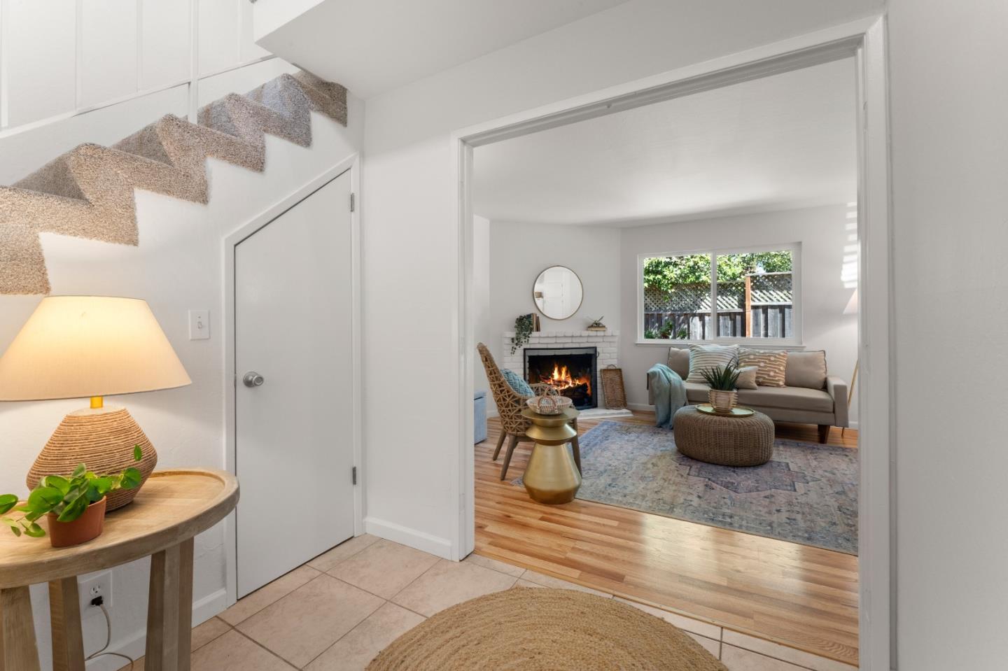 Detail Gallery Image 5 of 35 For 1149 30th Ave, Santa Cruz,  CA 95062 - 2 Beds | 2 Baths