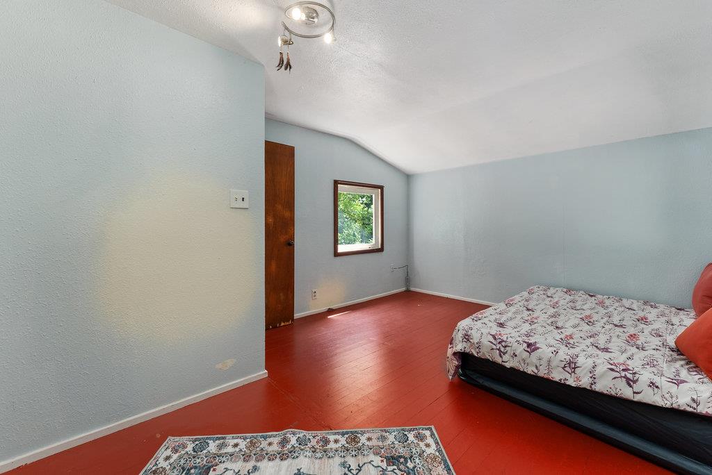Detail Gallery Image 17 of 30 For 3920 Porter Gulch Rd, Aptos,  CA 95003 - 2 Beds | 1 Baths