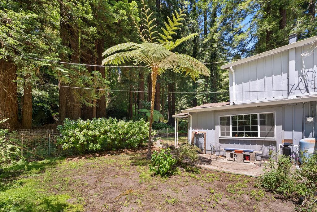 Detail Gallery Image 5 of 30 For 3920 Porter Gulch Rd, Aptos,  CA 95003 - 2 Beds | 1 Baths