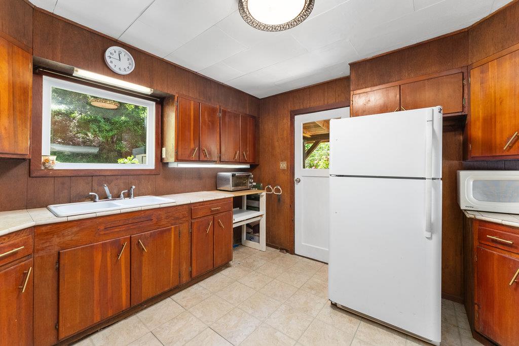 Detail Gallery Image 8 of 30 For 3920 Porter Gulch Rd, Aptos,  CA 95003 - 2 Beds | 1 Baths