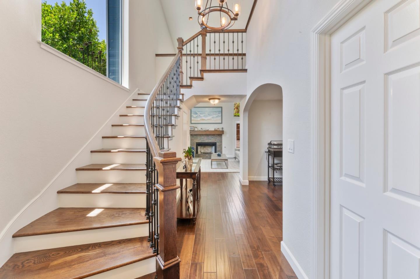Detail Gallery Image 3 of 45 For 960 Oak Park Dr, Morgan Hill,  CA 95037 - 3 Beds | 2/1 Baths