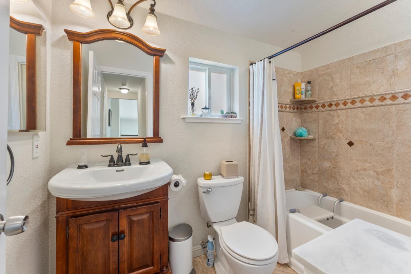 Detail Gallery Image 33 of 45 For 960 Oak Park Dr, Morgan Hill,  CA 95037 - 3 Beds | 2/1 Baths
