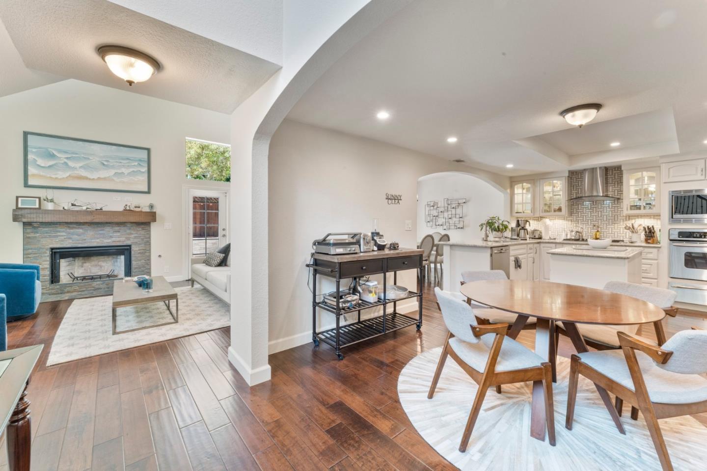 Detail Gallery Image 8 of 45 For 960 Oak Park Dr, Morgan Hill,  CA 95037 - 3 Beds | 2/1 Baths