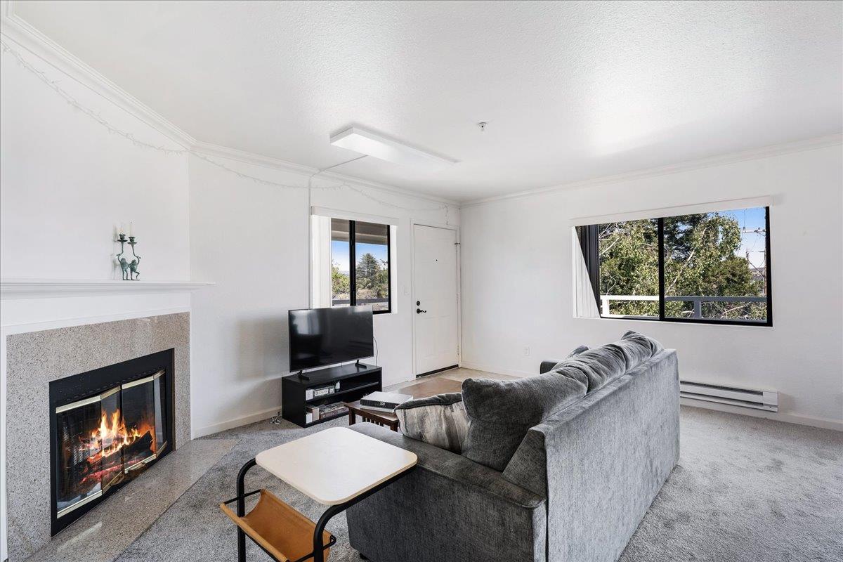Detail Gallery Image 5 of 19 For 41 Grandview St #1604,  Santa Cruz,  CA 95060 - 2 Beds | 2 Baths