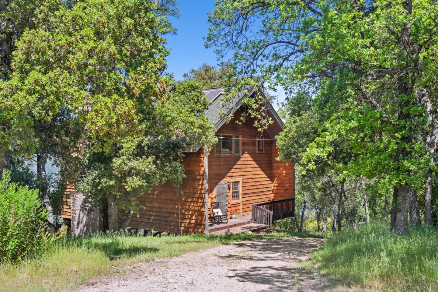Detail Gallery Image 4 of 29 For 38225 Nason Rd, Carmel Valley,  CA 93924 - 2 Beds | 1 Baths