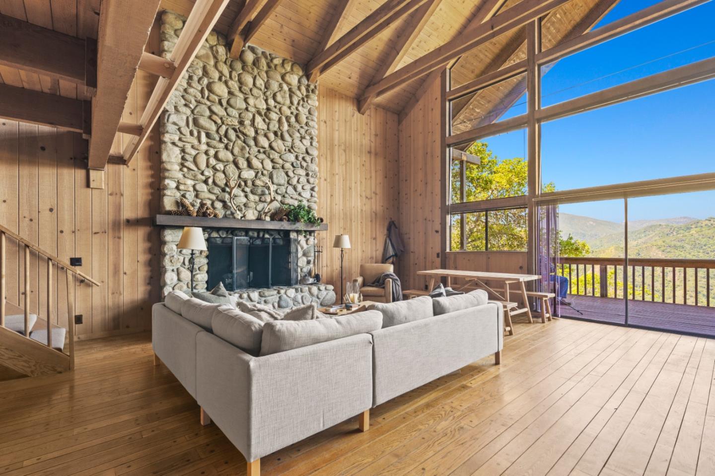 Detail Gallery Image 7 of 29 For 38225 Nason Rd, Carmel Valley,  CA 93924 - 2 Beds | 1 Baths