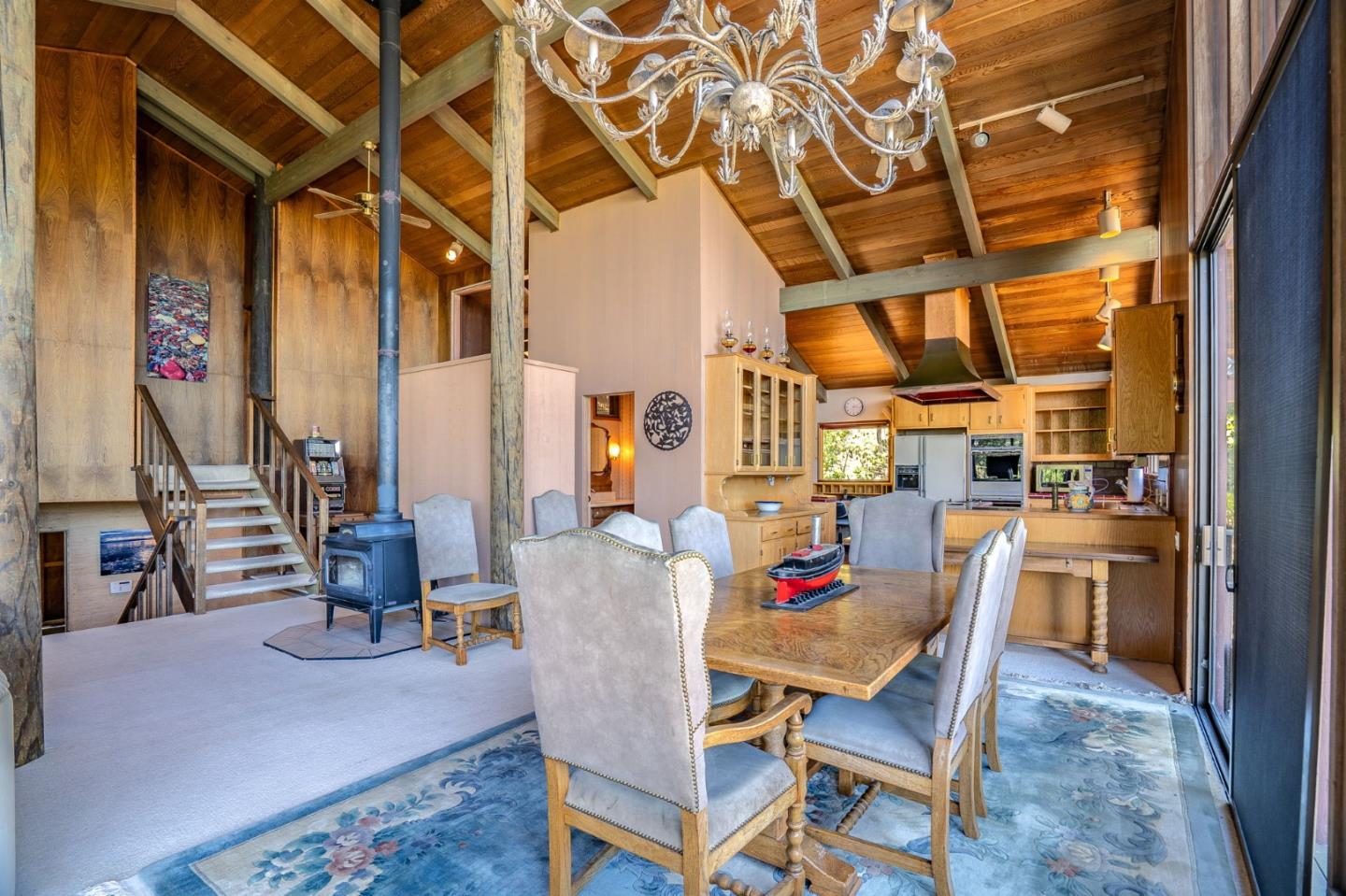 Detail Gallery Image 15 of 82 For 45 Ranch Rd, Woodside,  CA 94062 - 3 Beds | 3/1 Baths