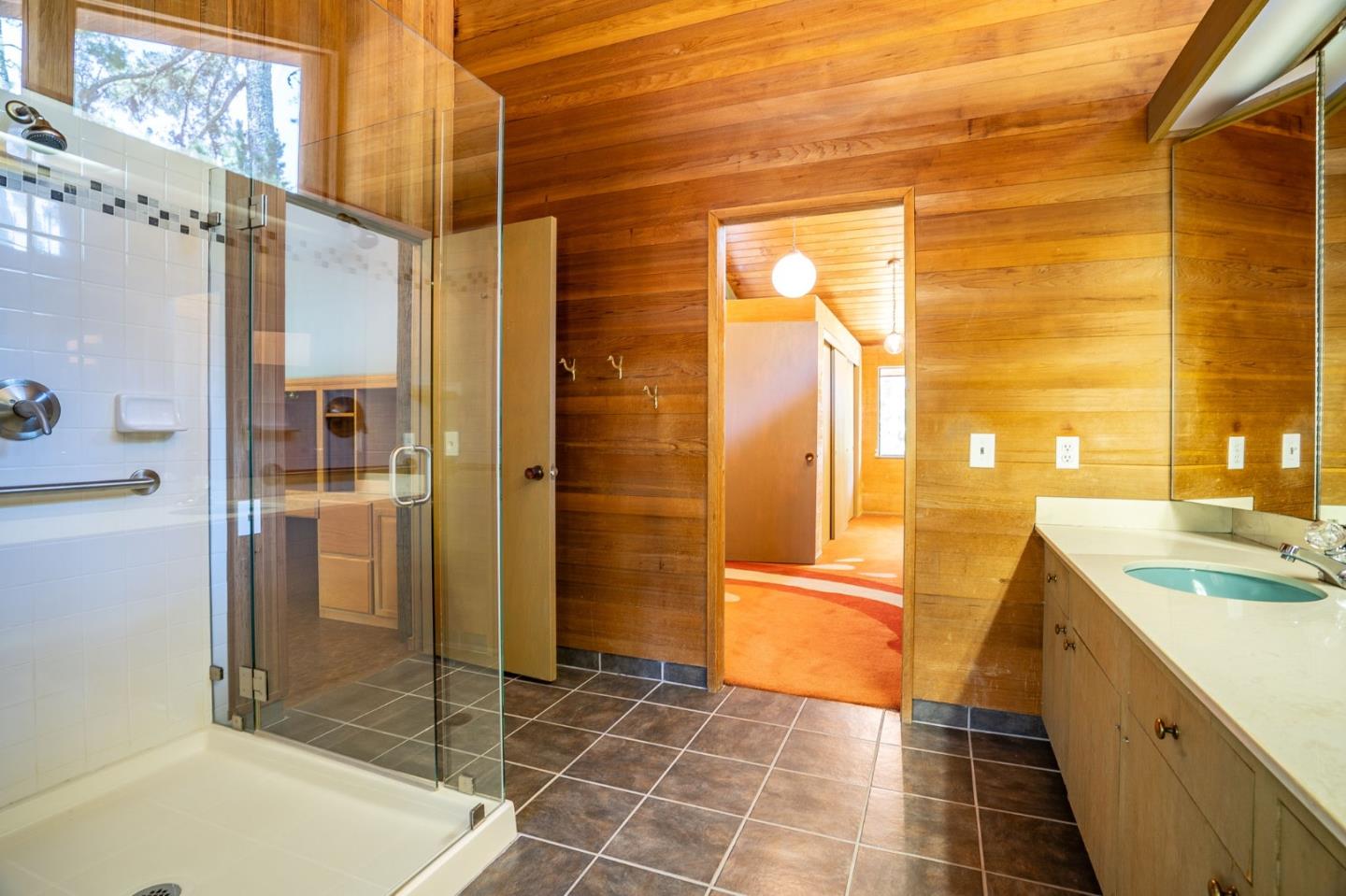 Detail Gallery Image 37 of 82 For 45 Ranch Rd, Woodside,  CA 94062 - 3 Beds | 3/1 Baths