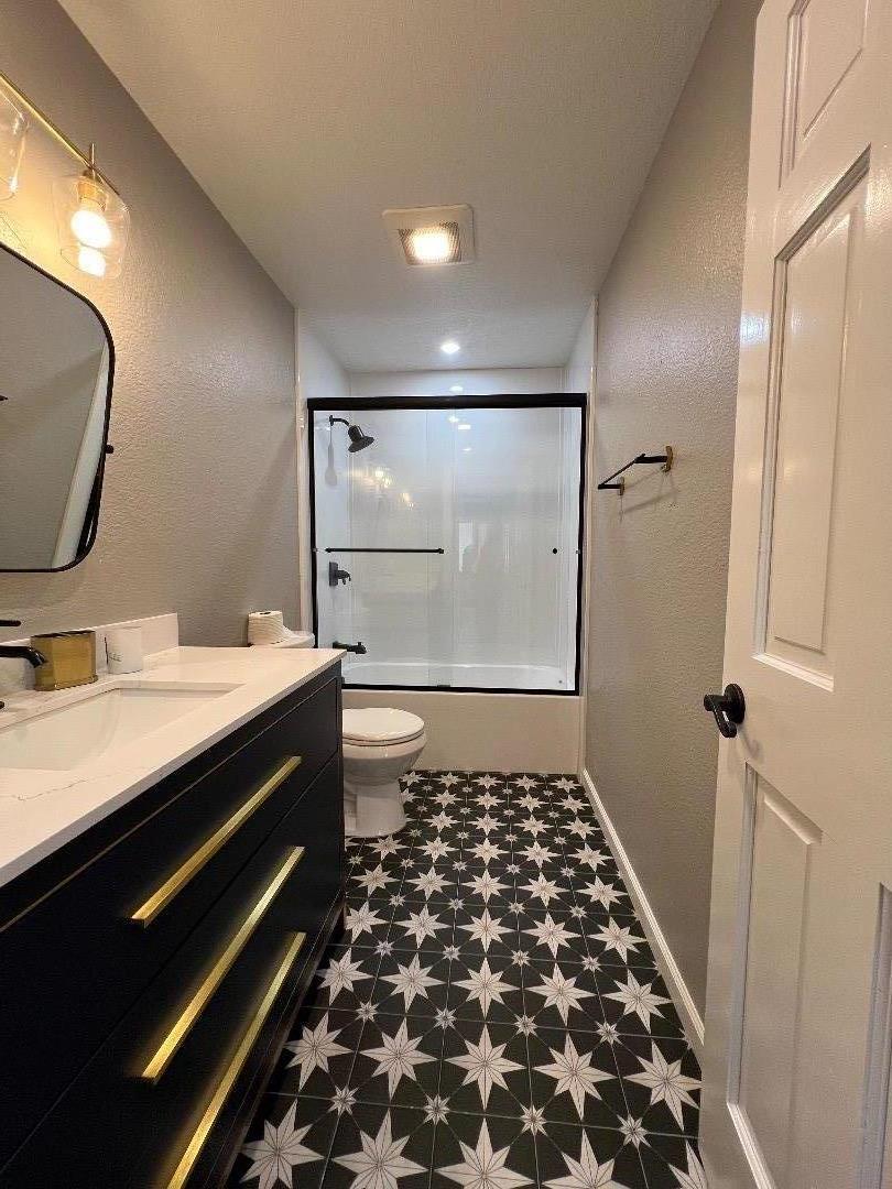 Detail Gallery Image 18 of 42 For 8613 Elk Way, Elk Grove,  CA 95624 - 3 Beds | 2 Baths