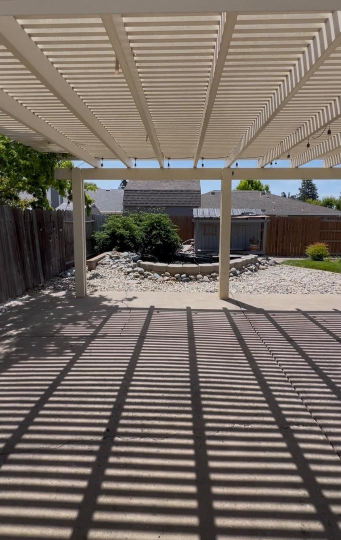 Detail Gallery Image 31 of 42 For 8613 Elk Way, Elk Grove,  CA 95624 - 3 Beds | 2 Baths