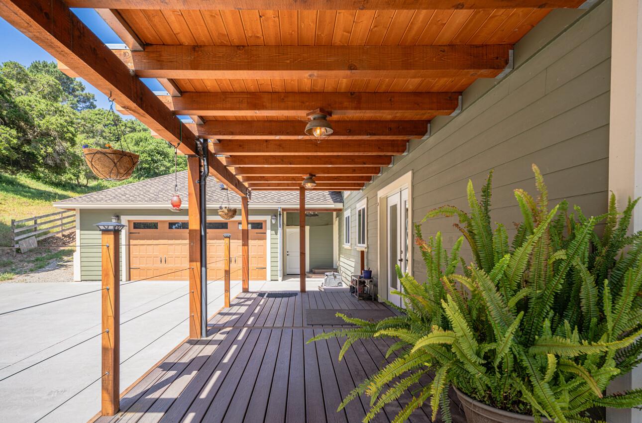 Detail Gallery Image 17 of 82 For 9247 Holly Hill Dr, Salinas,  CA 93907 - 3 Beds | 3 Baths