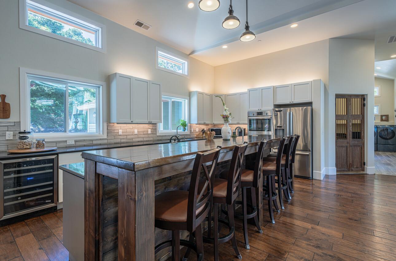Detail Gallery Image 20 of 82 For 9247 Holly Hill Dr, Salinas,  CA 93907 - 3 Beds | 3 Baths